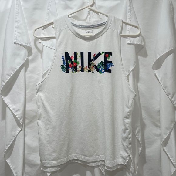 Nike Tops - Nike White Athletic Tank with Floral Logo Sz M